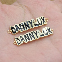 Approx 38.9x9mm Letter Gold...