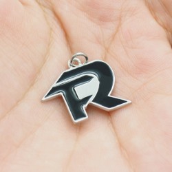 Approx 21.1x21.5mm Silver...