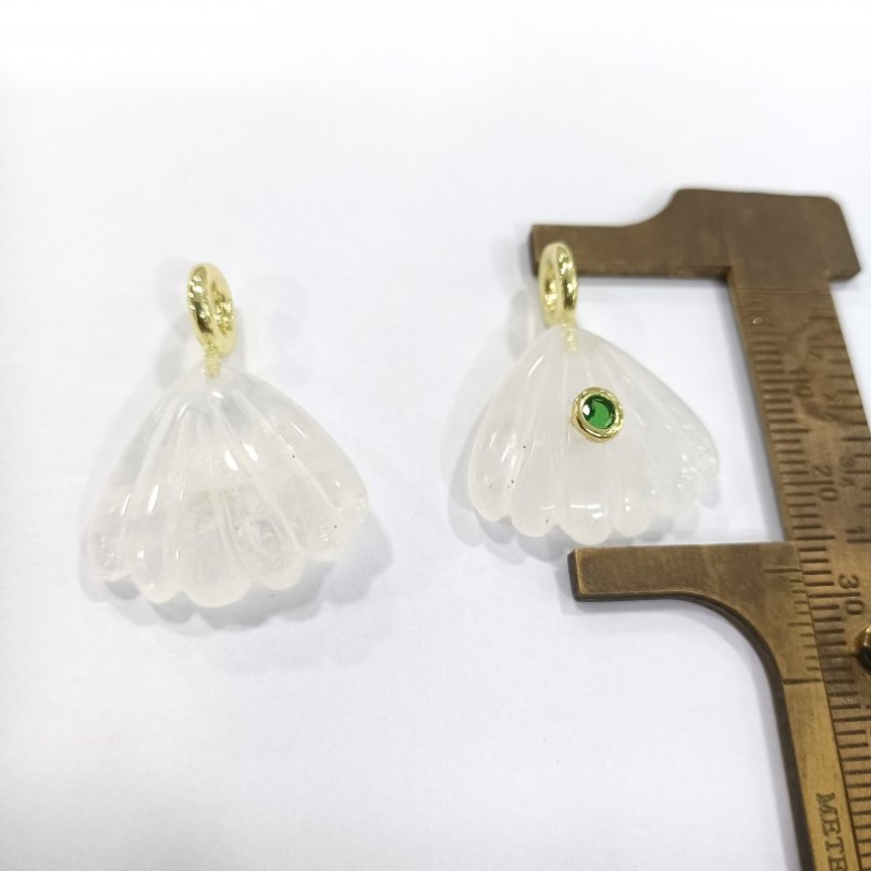 Approx 28mm Nautical Shell Shape Cubic Zirconia Clear Crystal Invisible Setting Gold Plated Pendant Jewelry For Women