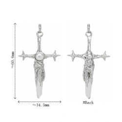 Organic Claws Bubble Claw Crisscross Thorns Spiky Plant Freshwater Pearls Pendant