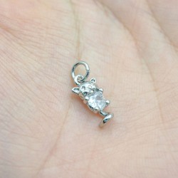 Approx 6.6x16.7mm Cubic...